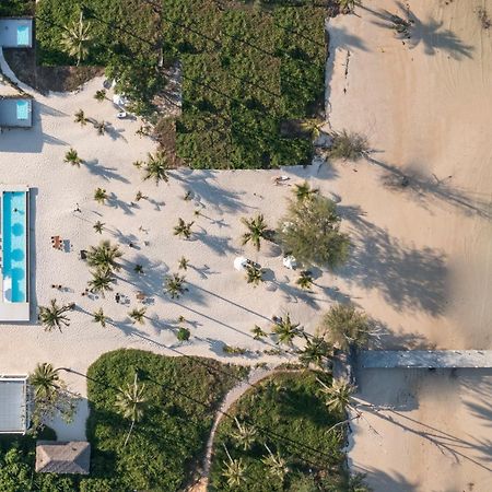 Anaya Koh Rong Hotel Pagoda Beach Exterior photo
